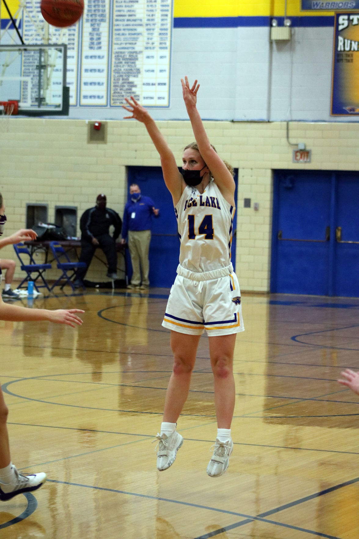 Rice Lake girls basketball vs. Onalaska 1-7-21